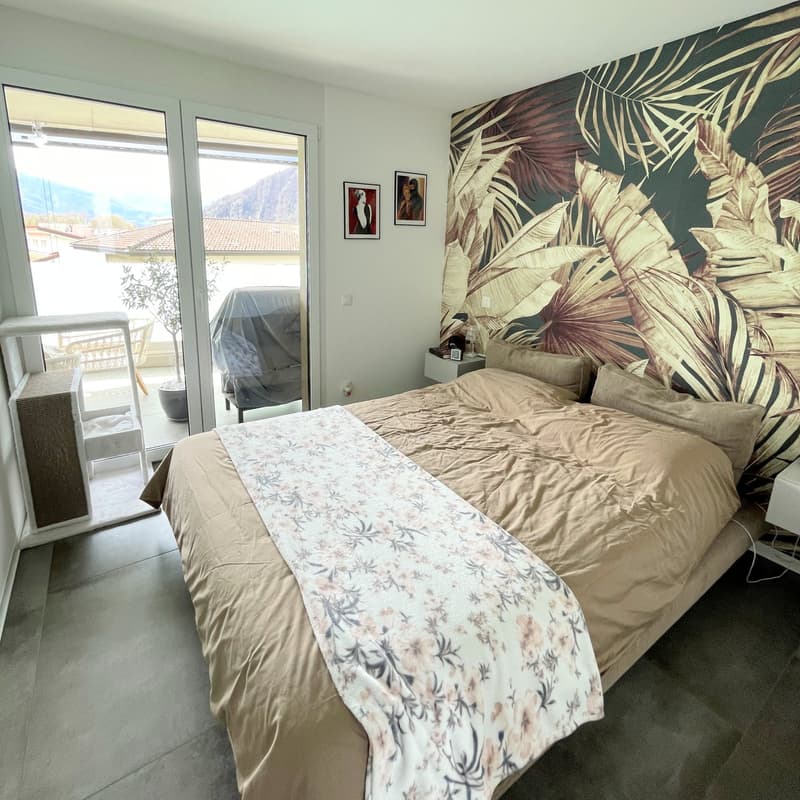 Appartamento con grande terrazza coperta in zona comoda e tranquilla (15)