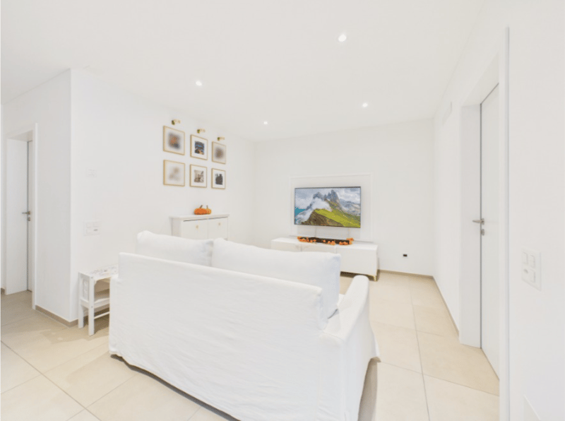 Nuovo esclusivo appartamento con terrazza in zona comoda e strategica (5)