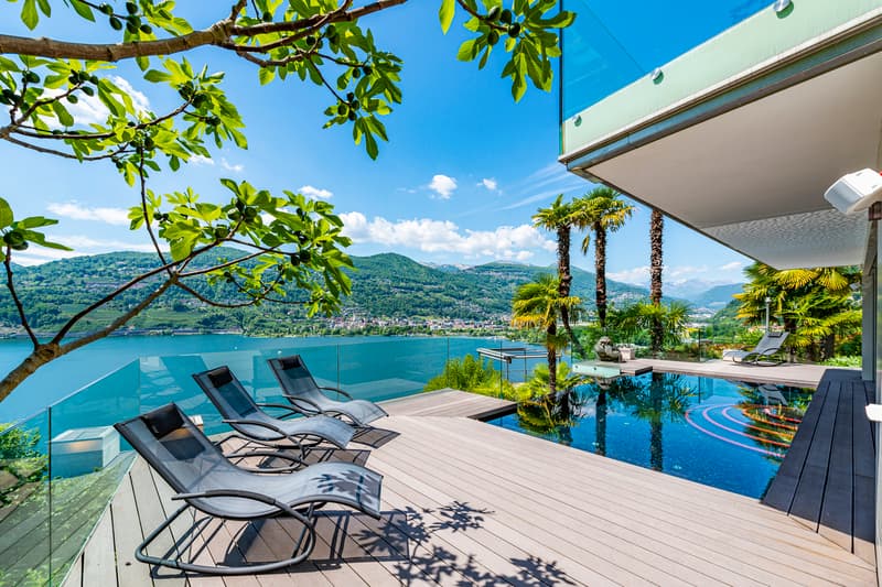 Moderna villa in incantevole posizione (1)