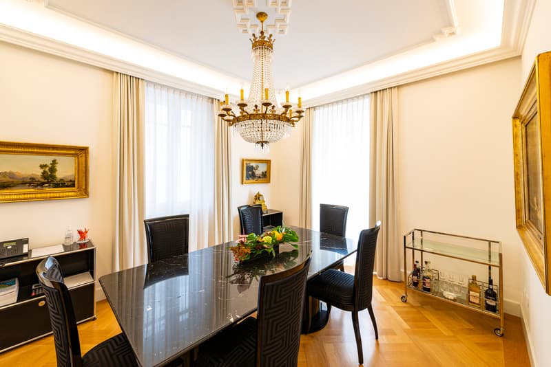 Elegante Villa Storica in centro città (8)