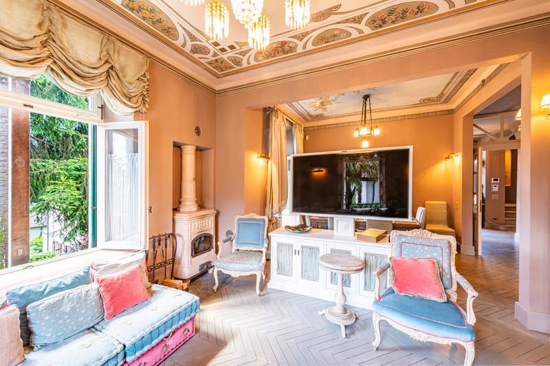 Villa d'epoca con vista lago (10)