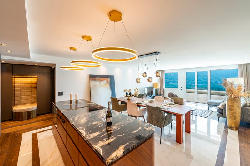 Appartamento 4,5 locali con ampia terrazza, giardino e vista lago (5)