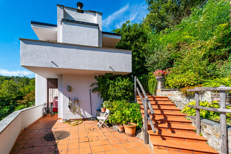 "La Casa sulla Roccia" con vista mozzafiato sul Lago Maggiore (7)