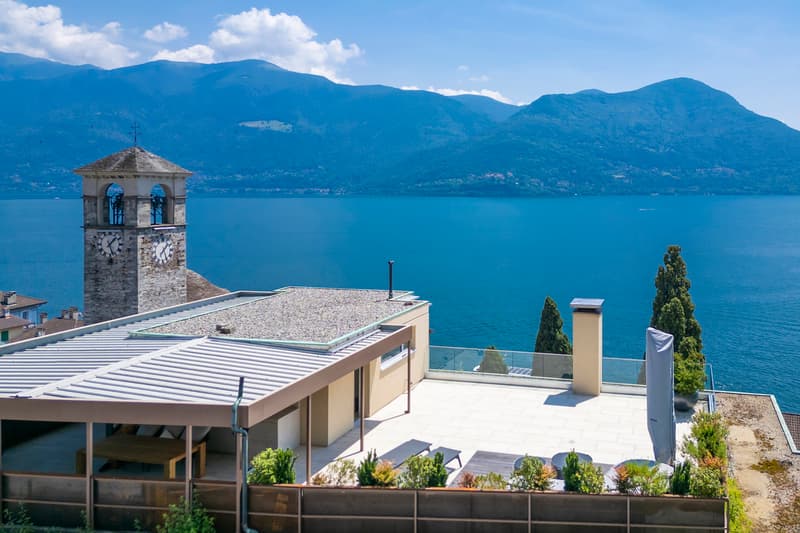 Attico-duplex arredato con vista sul Lago Maggiore (2)