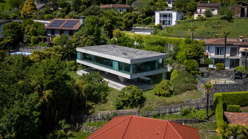 Casa Ai Pozzi | Iconica villa di design con splendida vista sul lago (5)