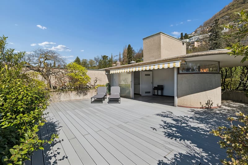 Attico-duplex con vista dominante sul Lago di Lugano (13)