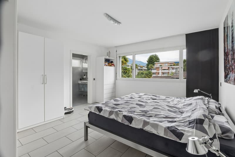 Moderna elegante villa in posizione centrale ad Ascona (8)