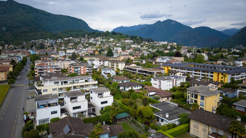 Moderna elegante villa in posizione centrale ad Ascona (5)