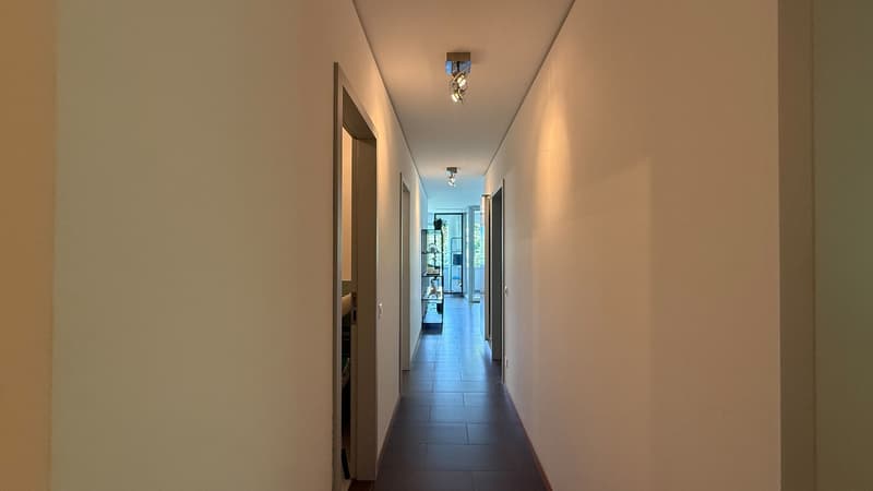 Luminoso 3.5 locali all'interno della Torre Beta (4)