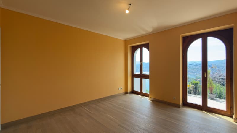 Elegante appartamento con vista mozzafiato (8)