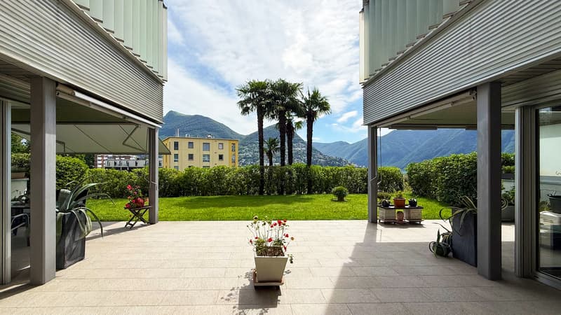 Luminoso appartamento con giardino privato in posizione strategica (8)