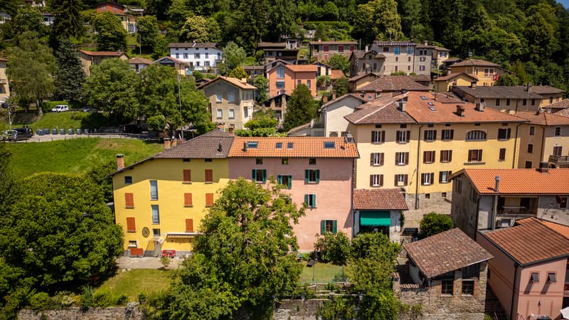 Casa d'epoca con giardino nel nucleo storico di Aranno (2)