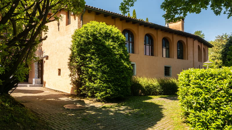 Casa Barnino: historic country house among the hills of Lugano (2)