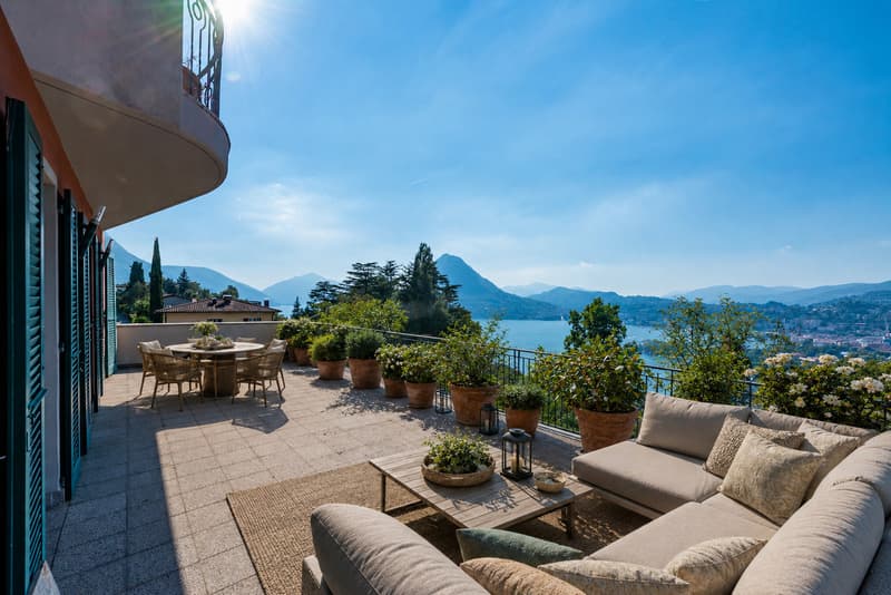 Ca' Rossa | Elegante 3,5 locali affacciato sull'intero Golfo di Lugano (1)