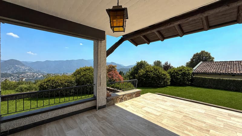 Splendido appartamento con giardino in casa bifamiliare (11)