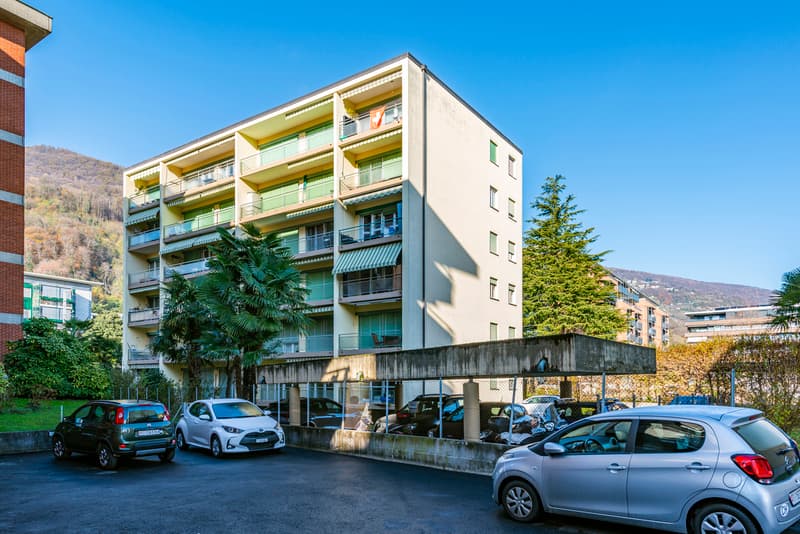 Luminoso attico in zona strategica (11)