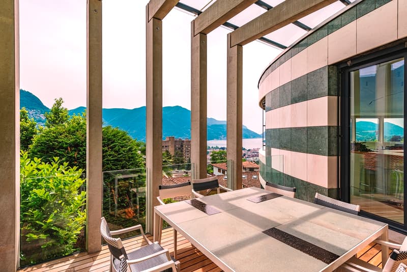 Moderna villa con privacy e stupenda vista lago (6)