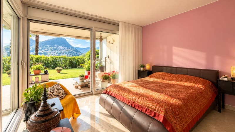 Luminoso appartamento con giardino privato in posizione strategica (11)