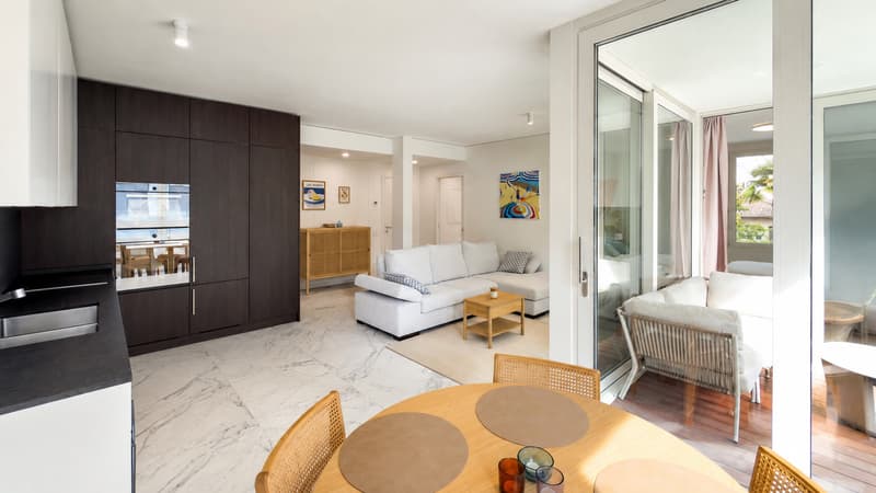 Elegante appartamento di 3.5 locali a pochi passi dal lago (3)