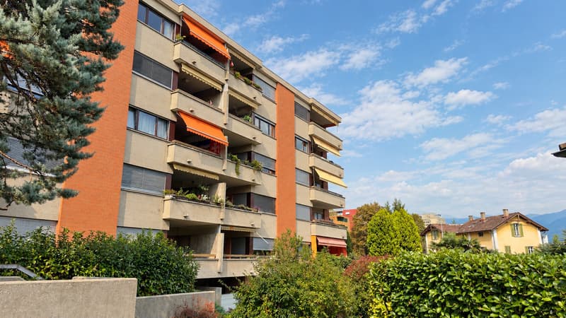 ACCOGLIENTE 2.5 LOCALI MASSAGNO (1)