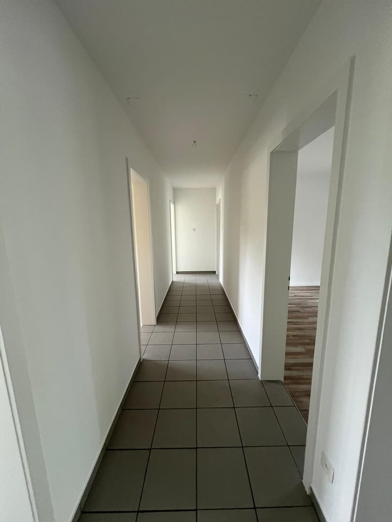 Appartement attractif de 4,5 pièces à louer à Sevelen ! (10)