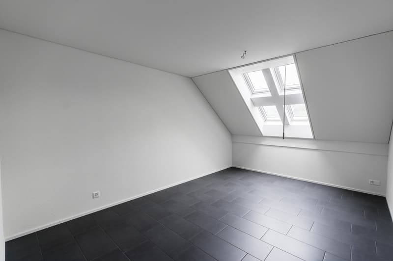 Moderne 5.5-Zimmer-Maisonettewohnung mit grossem Balkon in Bottenwil (5)