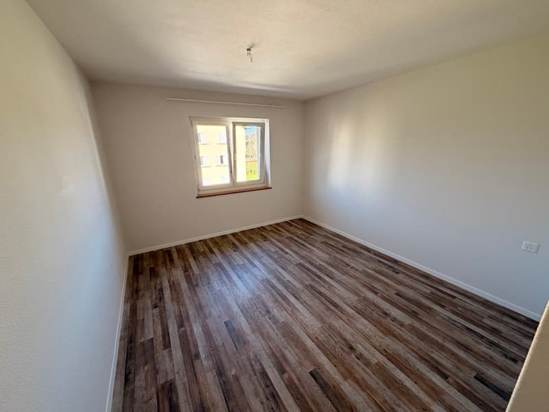 Helle 3-Zimmer-Wohnung mit Balkon in St. Gallen – ruhige Lage (3)