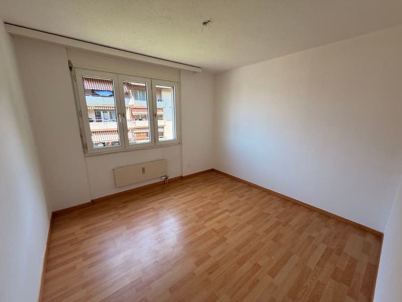 Helle 4.5-Zimmer-Wohnung mit Balkon und schöner Aussicht in Frasnacht (6)