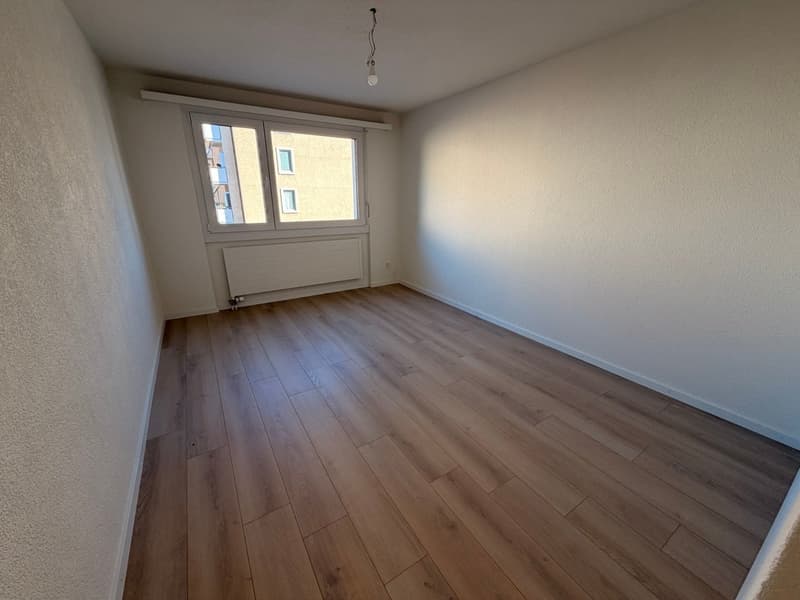Moderne 4.5-Zimmer-Wohnung in Au – sofort verfügbar! (6)