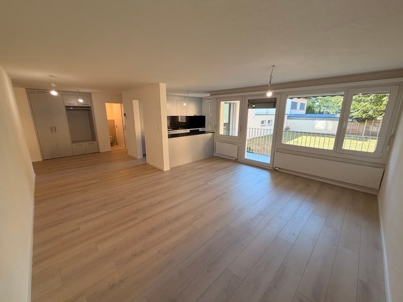 Moderne 4.5-Zimmer-Wohnung in Au – sofort verfügbar! (1)