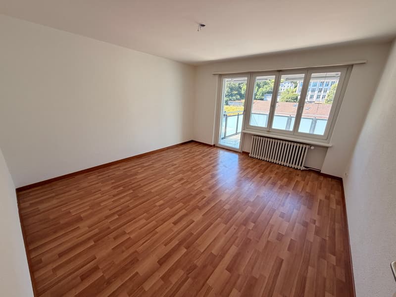 Helle 3-Zimmer-Wohnung mit Balkon in Herisau (5)