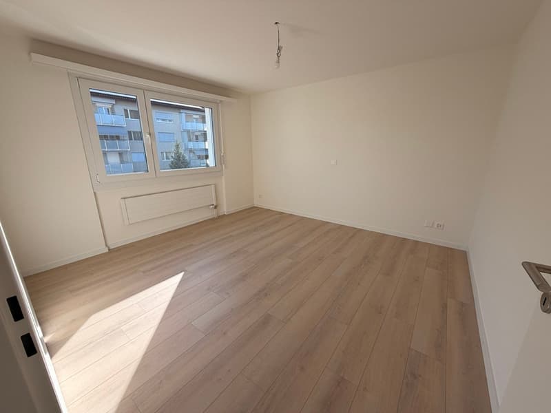 Helle 2.5-Zimmer-Wohnung mit Balkon in Au (SG) – sofort verfügbar (3)