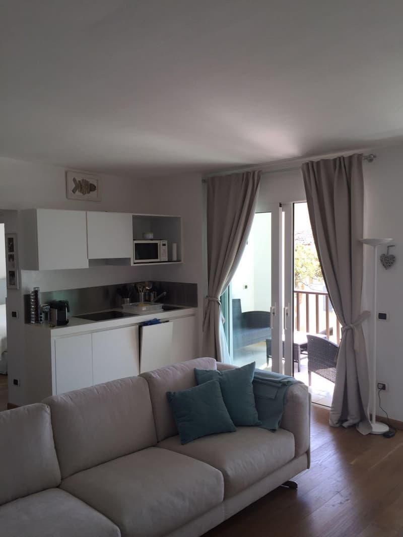 PORTO CERVO (SARDINIEN): ELEGANTES 2.5-ZIMMER-APARTMENT ZUM VERKAUF (4)