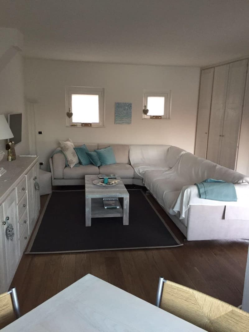 PORTO CERVO (SARDINIEN): ELEGANTES 2.5-ZIMMER-APARTMENT ZUM VERKAUF (5)