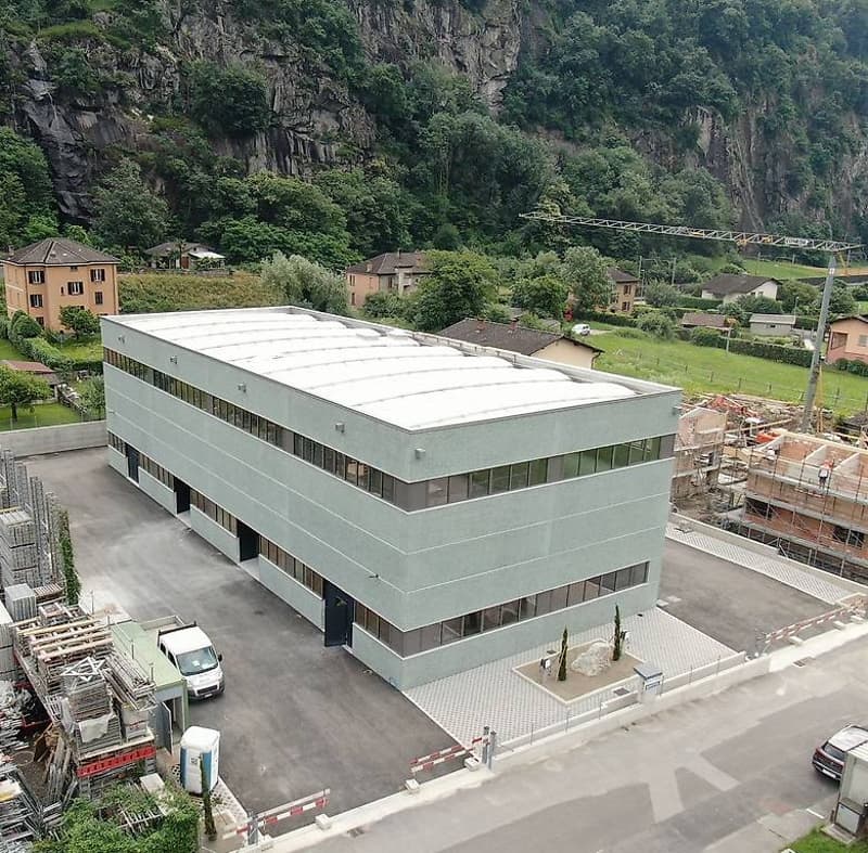 Zu vermieten in Cresciano: Neubau-Halle (3)
