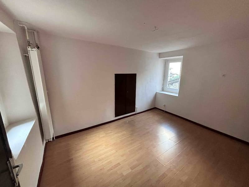 VENDESI CASA UNIFAMILIARE - GNOSCA (BELLINZONA) (7)