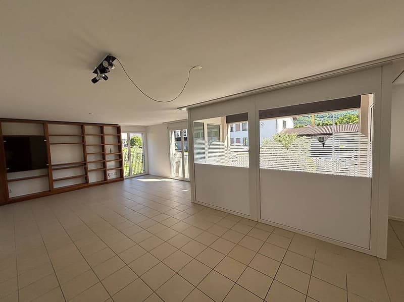 Zu vermieten in Giubiasco 2.5-Zimmer-Wohnung (3)