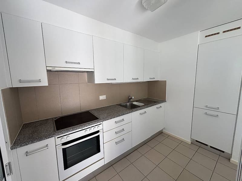 Zu vermieten in Giubiasco 2.5-Zimmer-Wohnung (5)