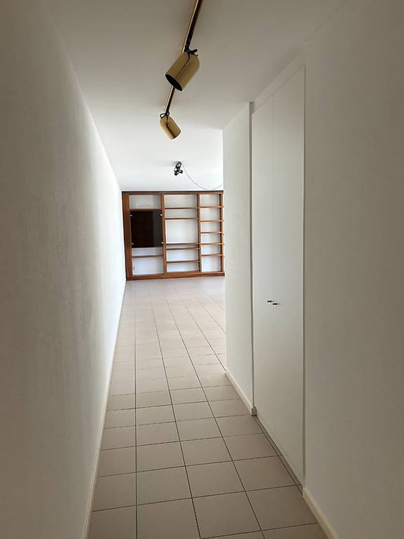 Zu vermieten in Giubiasco 2.5-Zimmer-Wohnung (2)