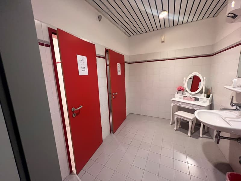 AFFITTASI A CADENAZZO RISTORANTE DI CA. 282 mq (9)