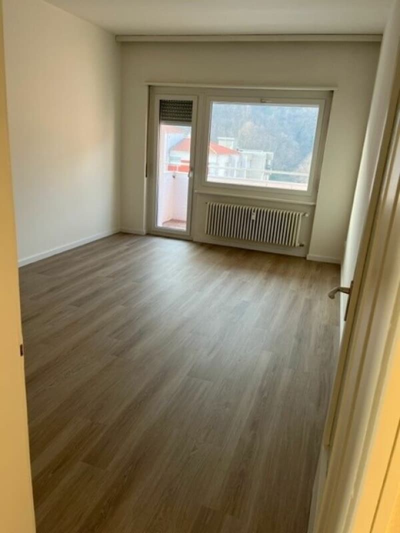 8900 Chiasso, Via G. Guisan 21a, apartment no. 2135 (6)