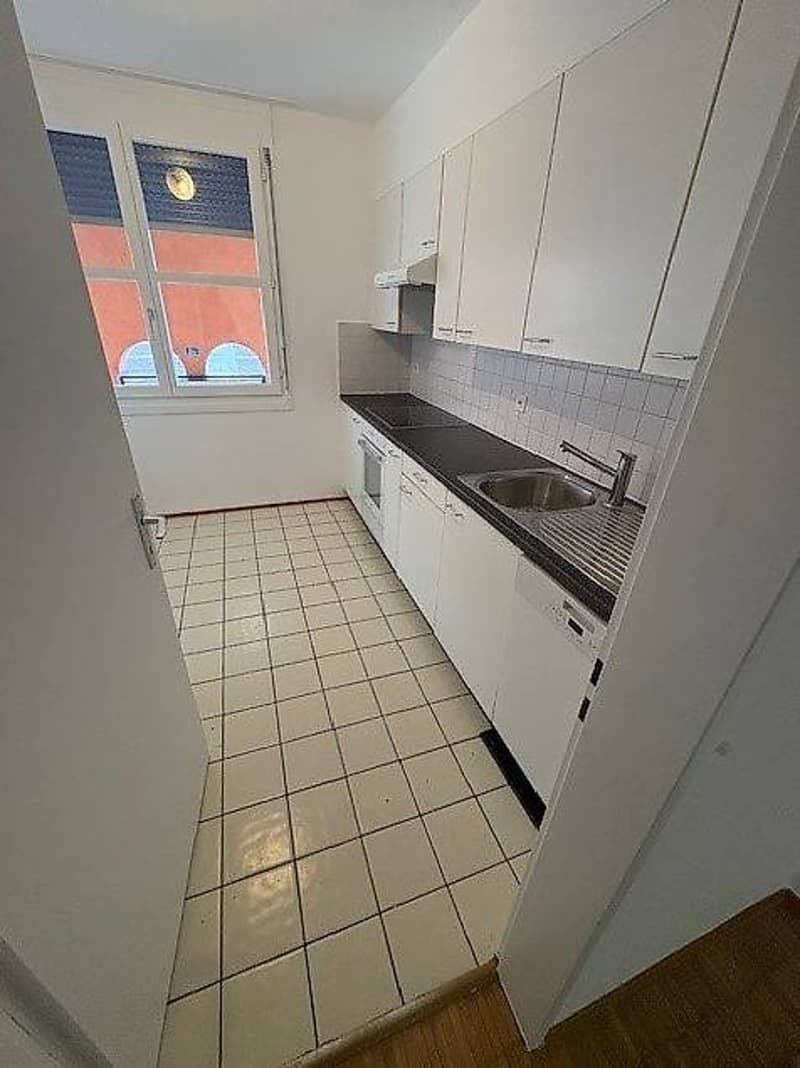 Apartment with small garden (3)