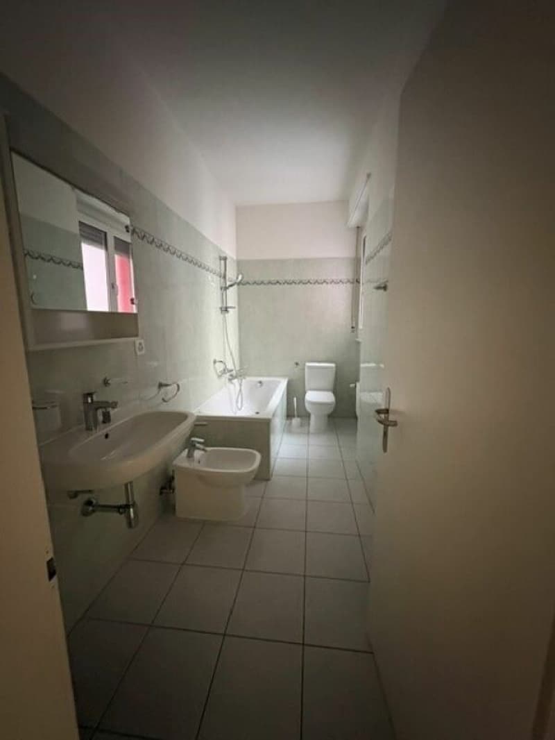 8900 Chiasso, Via G. Guisan 21a, appartamento no. 2133 (6)