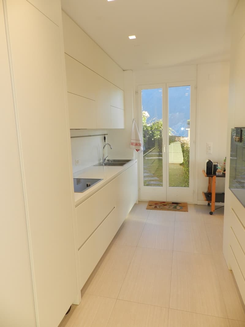 LUGANO-CASTAGNOLA Appartamento 4.5 locali vista lago (4)