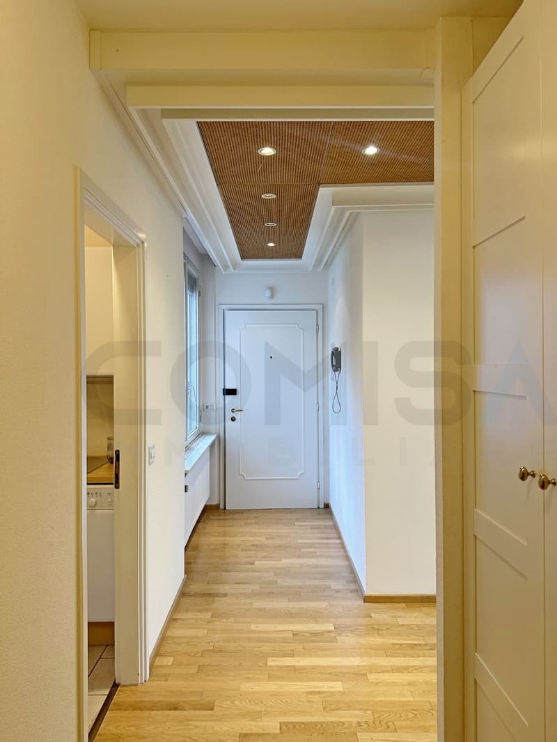 ingresso appartamento / Eingang zur Wohnung / apartment entrance