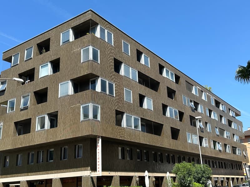 CASSARATE 2.5 LOCALI IN VENDITA (1)