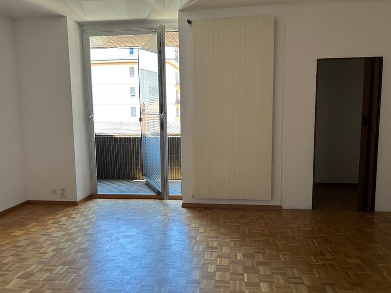MONOLOCALE A LUGANO-CASSARATE (2)