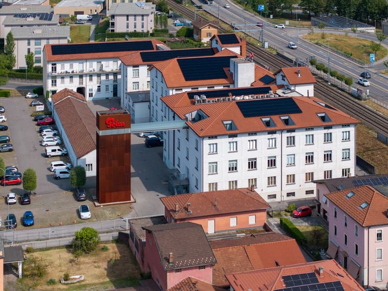 Ufficio moderno in posizione strategica a Balerna (1)