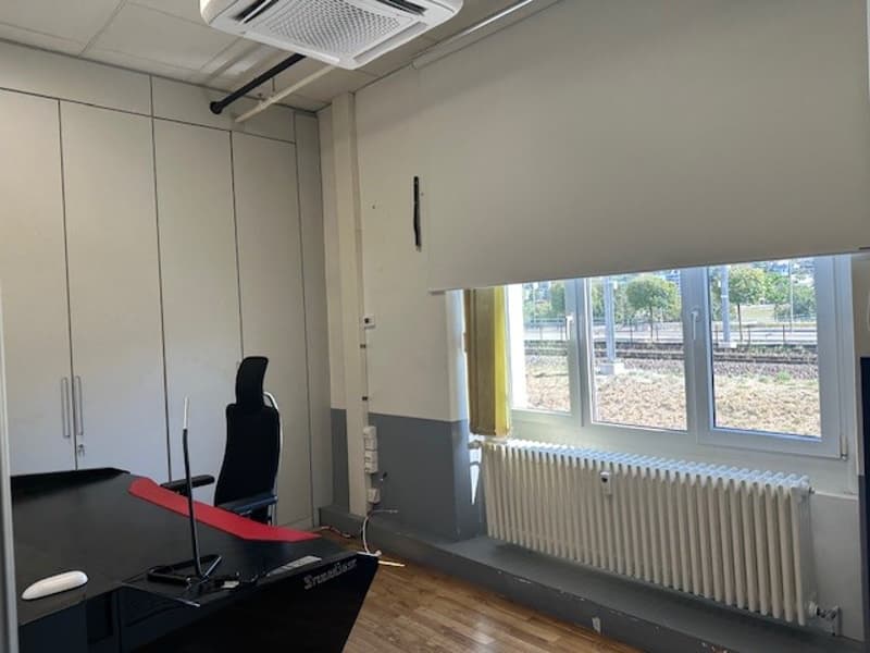 Helles Büro von 136 m² zur Miete im Spazio Polus – Balerna (5)