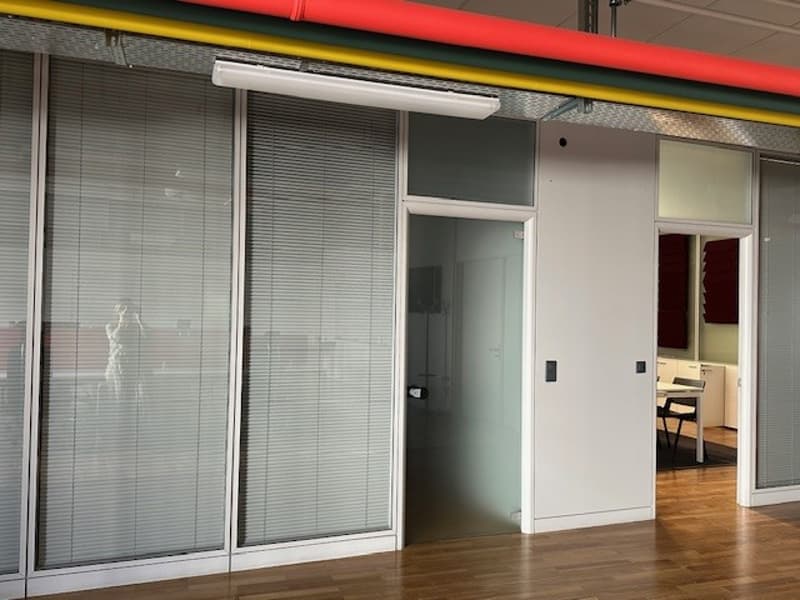 Helles Büro von 136 m² zur Miete im Spazio Polus – Balerna (3)
